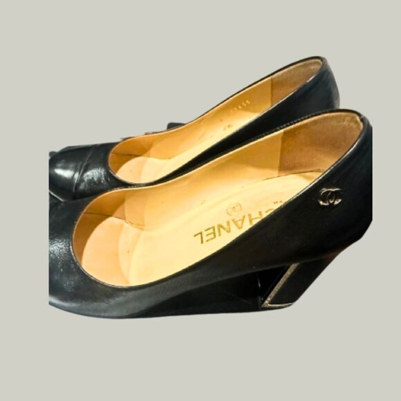 CHANEL Cap-Toe Black Leather Pumps - Picture 6 of 10